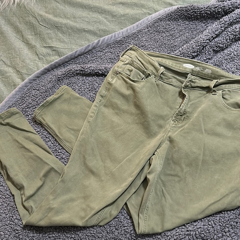 Old Navy Rockstar Super Skinny Pants